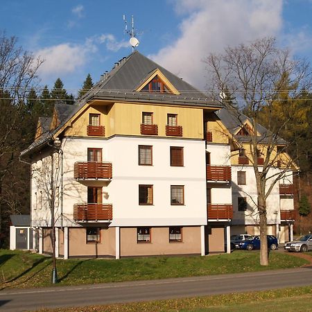 Rodinne Apartmany Deštné v Orlických horách Kültér fotó